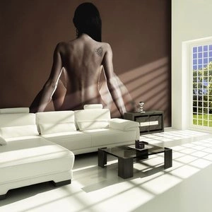 Fototapeta - Kobieta z tatuażem